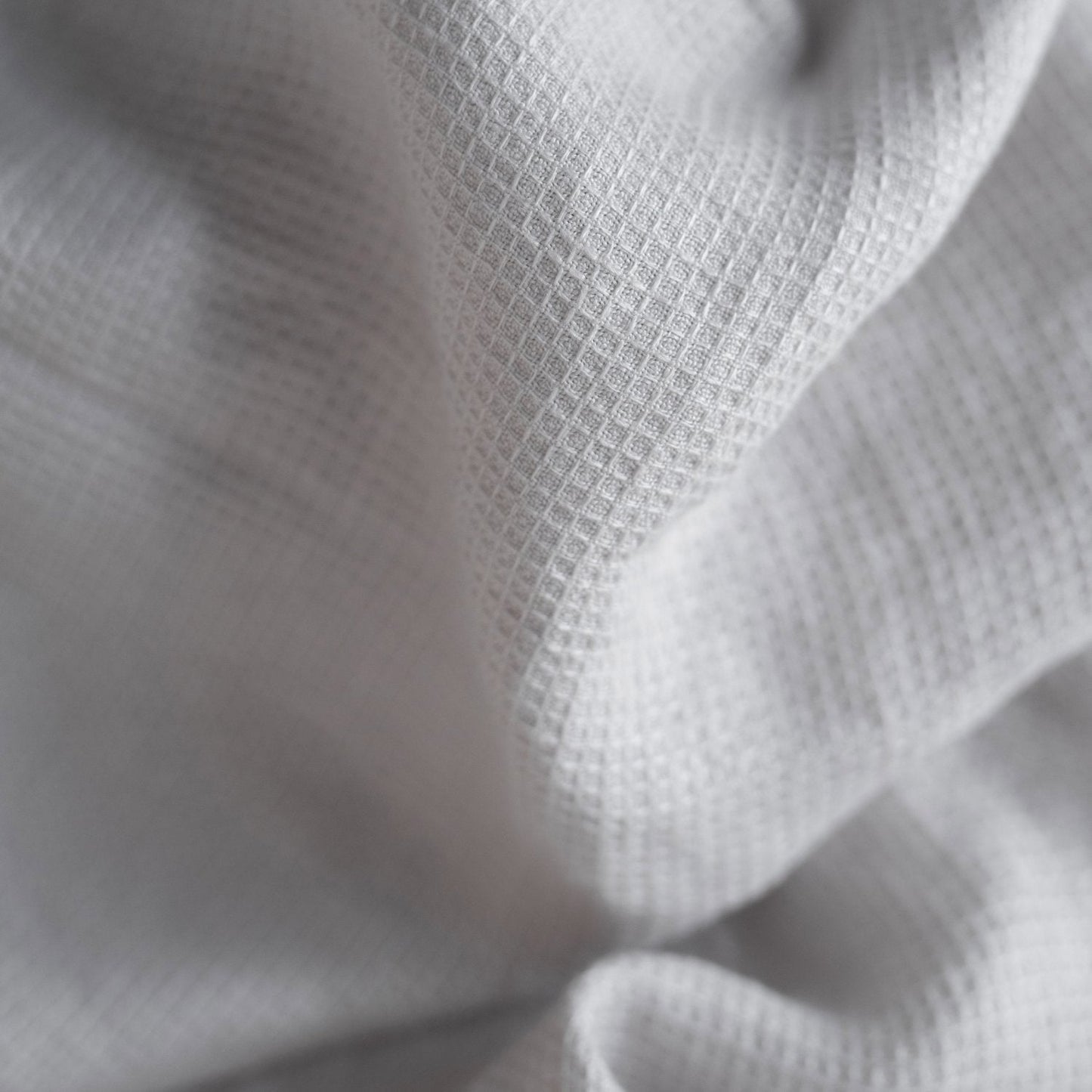 Linen Fine Waffle Towel 100 x 140 cm