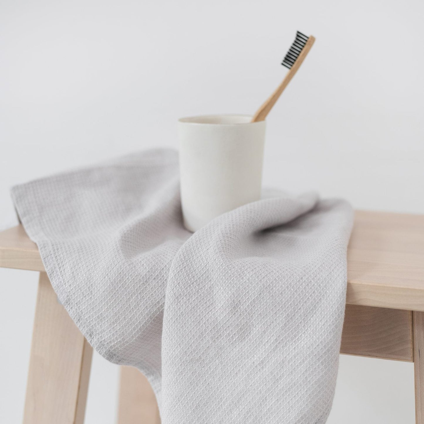Linen Fine Waffle Towel 100 x 140 cm